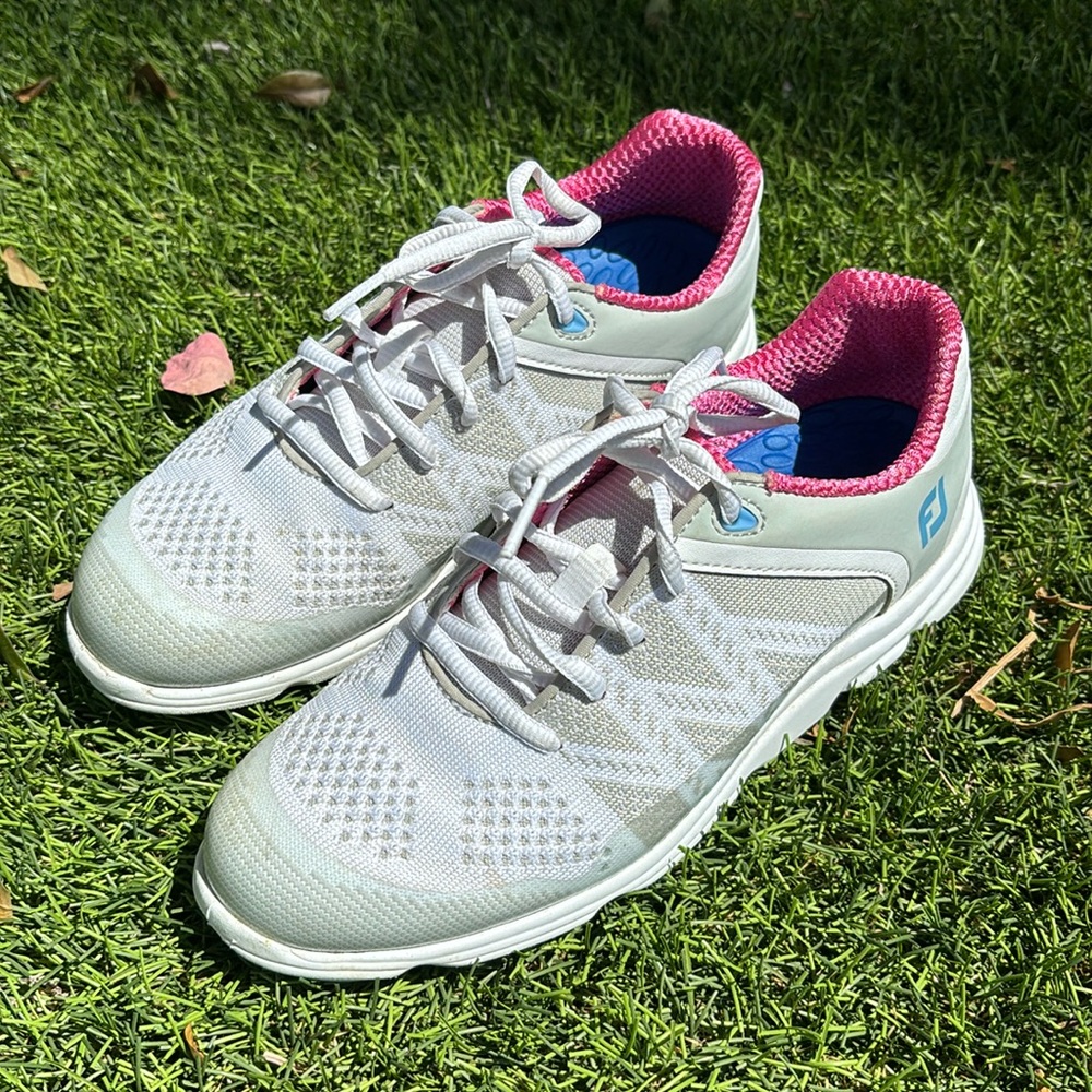 Footjoy Sport SL girls/womens spikeless golf shoes
